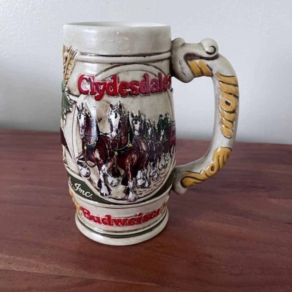 Budweiser Vintage Raised Image Bar & Beer Mug